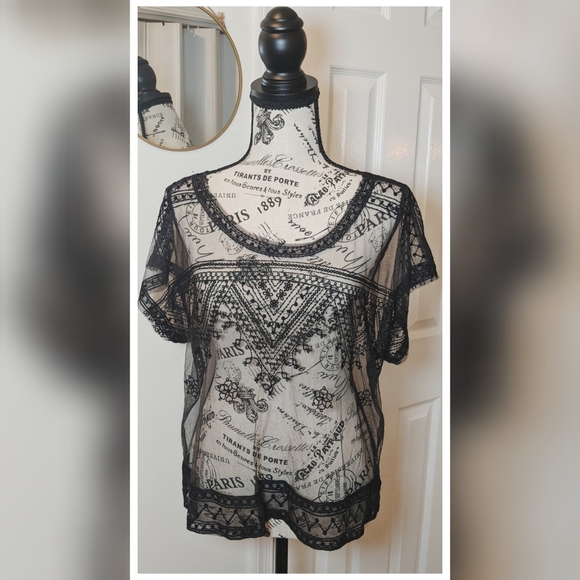 Free People Tops - Free People Sheer Black Lace Top (✔️measurements)
